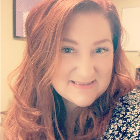 Meet your Posher, Aneisa - Picture 1 of 1